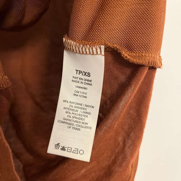 5/20$ Dynamite Brown Sleeveless Tie-Front Top size xs - Picture 5 of 6